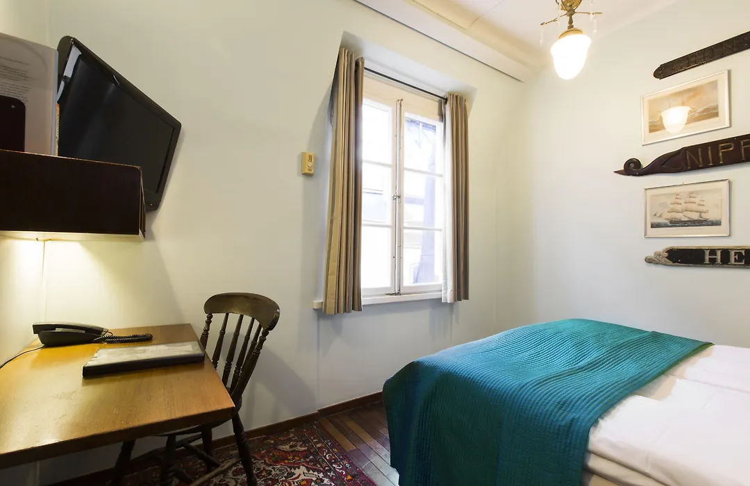 Lord Nelson Hotel-1